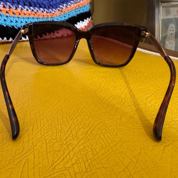 Diff Tortoise Shell Sunglasses - Picture 2 of 5